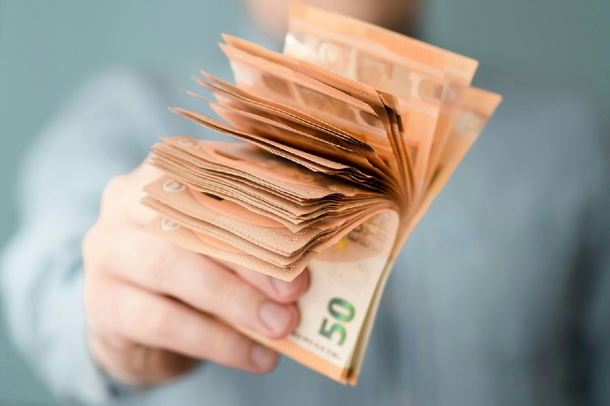 Dal 1° dicembre parte il nuovo controllo automatico sui contanti: cosa cambia per i cittadini italiani