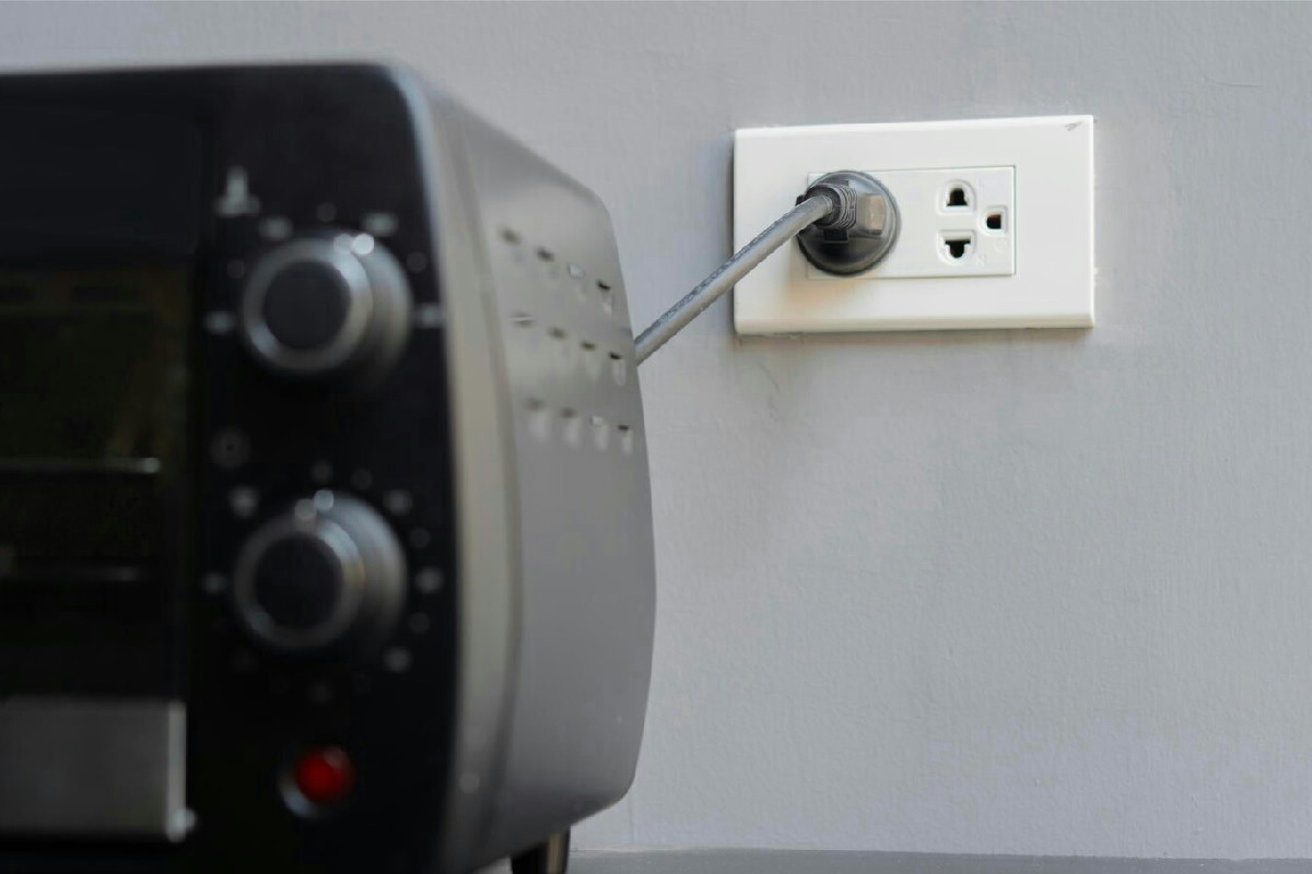 7 apparecchi che le ciabatte non supportano: la casa è in pericolo se non li eviti subito