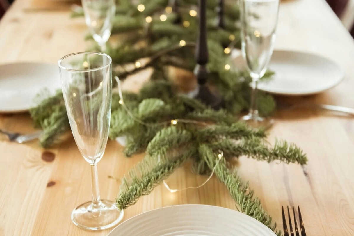 Atmosfere festive a tavola: idee raffinate per un Natale e Capodanno di classe e charme