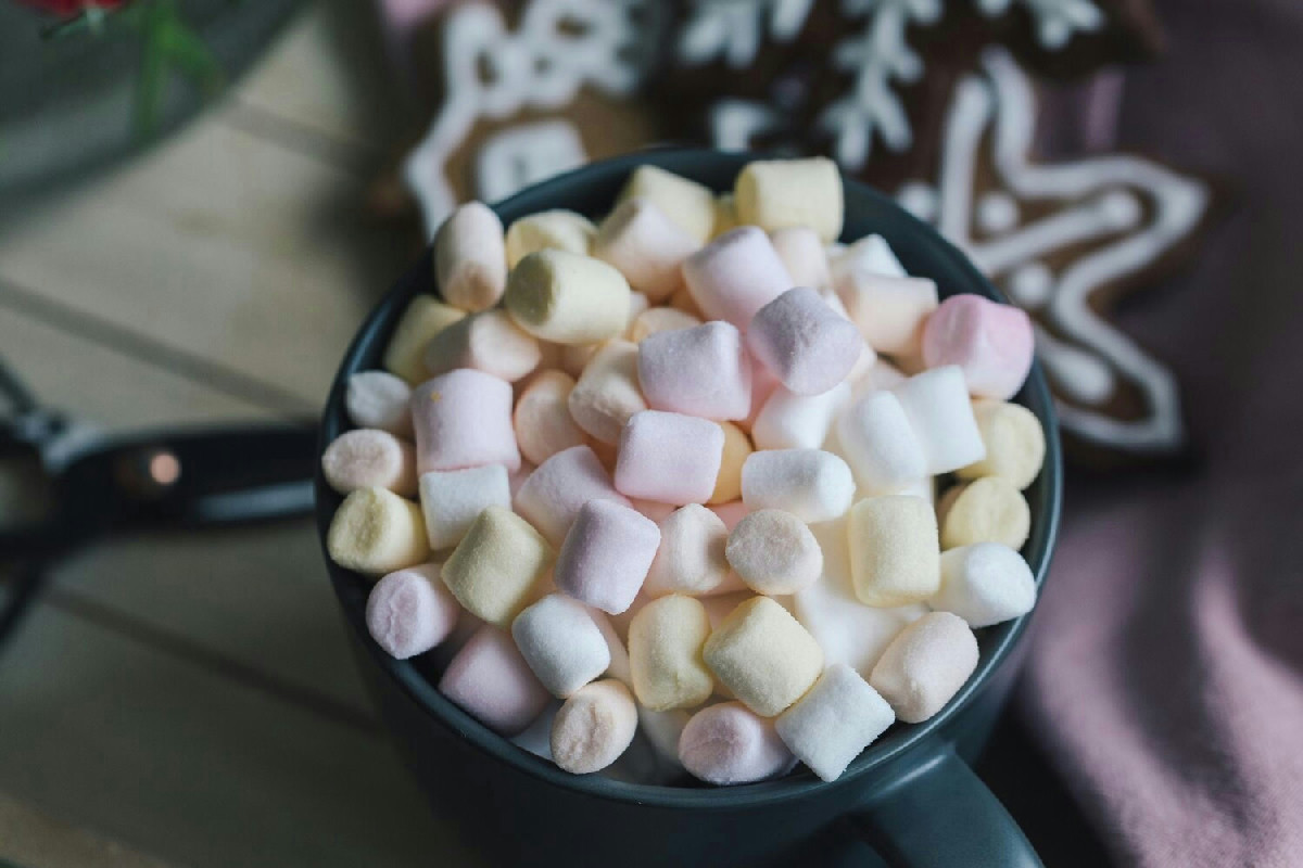 Marshmallow leggeri fatti in casa: dolce pronto in pochi minuti senza sensi di colpa