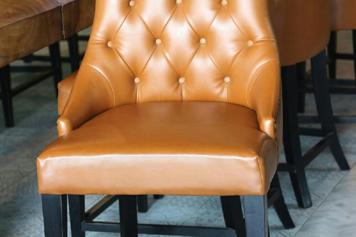 Metodi efficaci per igienizzare le sedie imbottite mantenendole fresche senza doverle lavare a fondo