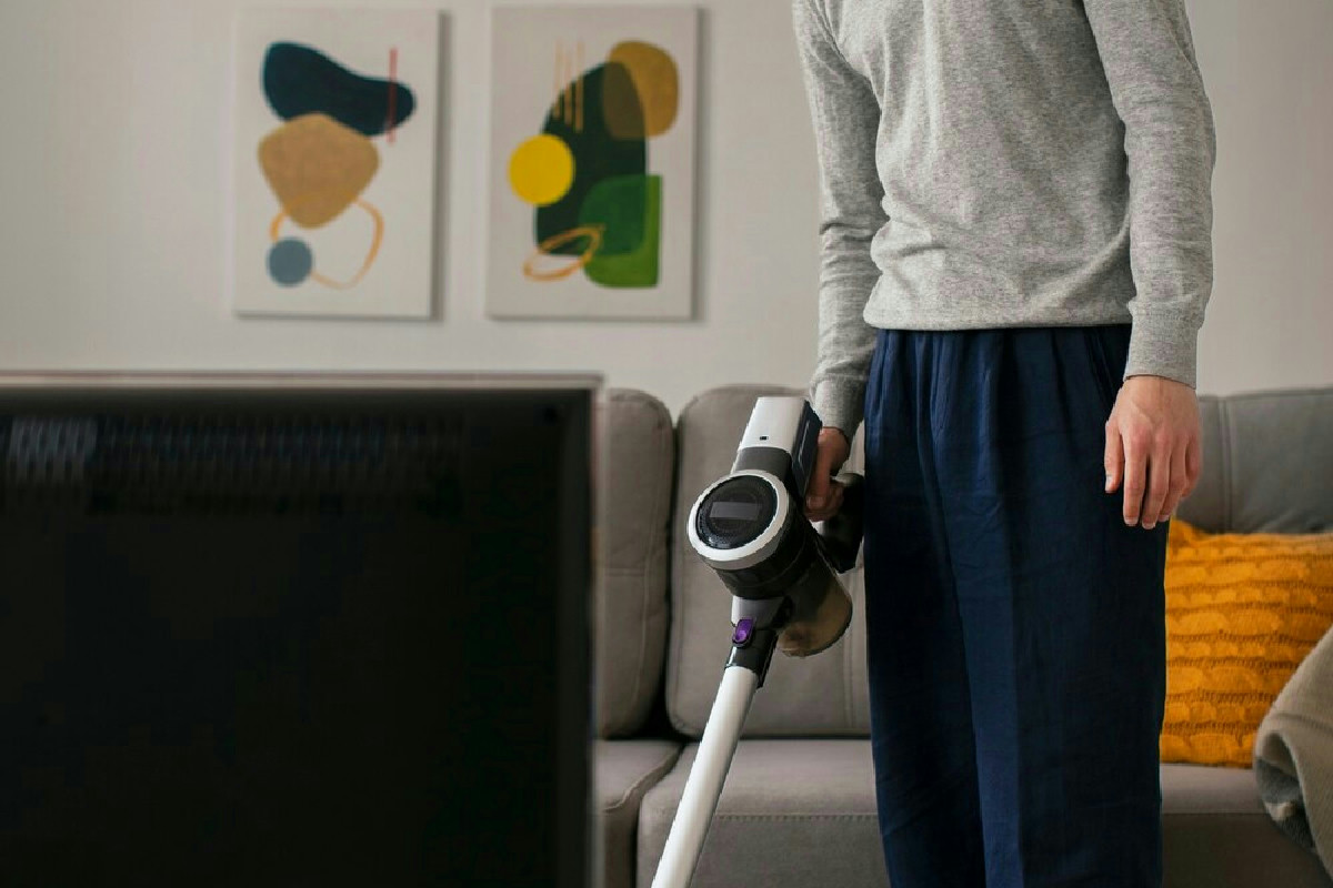 Pavimenti sempre splendenti e integri: guida completa per una pulizia profonda senza errori comuni