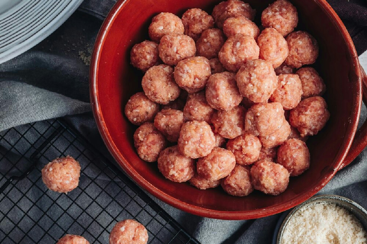 Polpette al forno irresistibili: morbide e ricche di sapore in ogni delizioso boccone