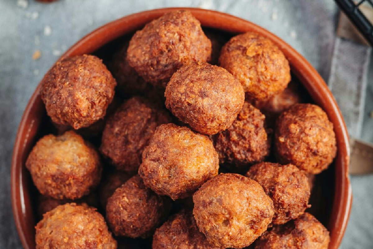 Polpette al forno irresistibili: morbide e ricche di sapore in ogni delizioso boccone