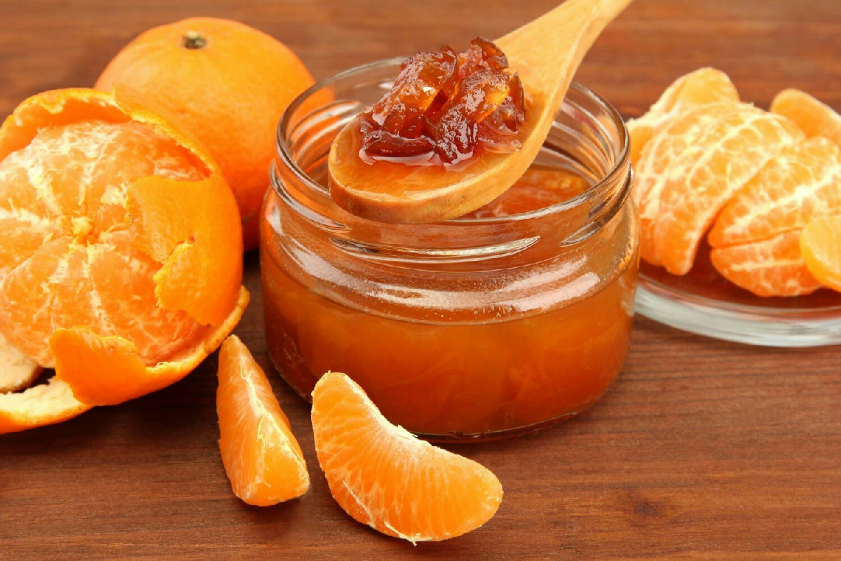 Clamoroso: marmellata di mandarino fatta in casa con ingredienti semplici e sapore intenso