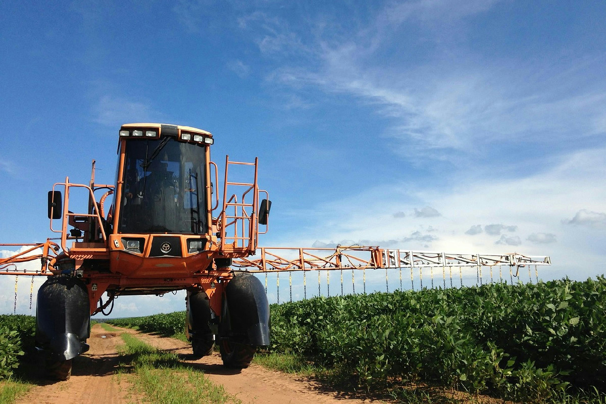 Quasi il 50% dei prodotti convenzionali presenta residui di pesticidi e fitofarmaci negli alimenti