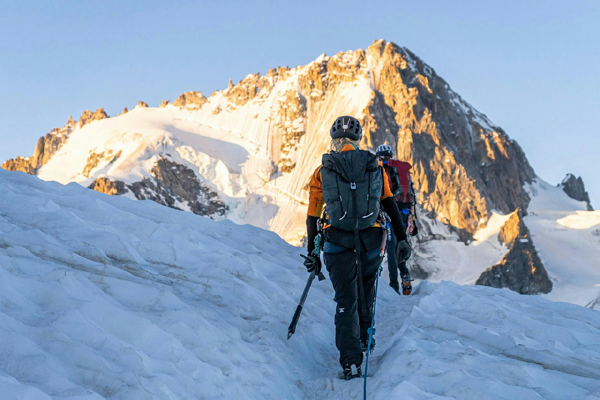 Il soccorso alpino diventa a pagamento nel 2026: in caso di imprudenza e irresponsabilità bisognerà risarcire le spese